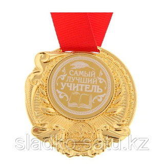 Автобустағы порно: Орыс әйелдің кеудесін сипап, көкірекшесін шешіп алған