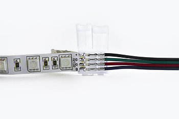 Соединитель с проводом RGB конектор 1х