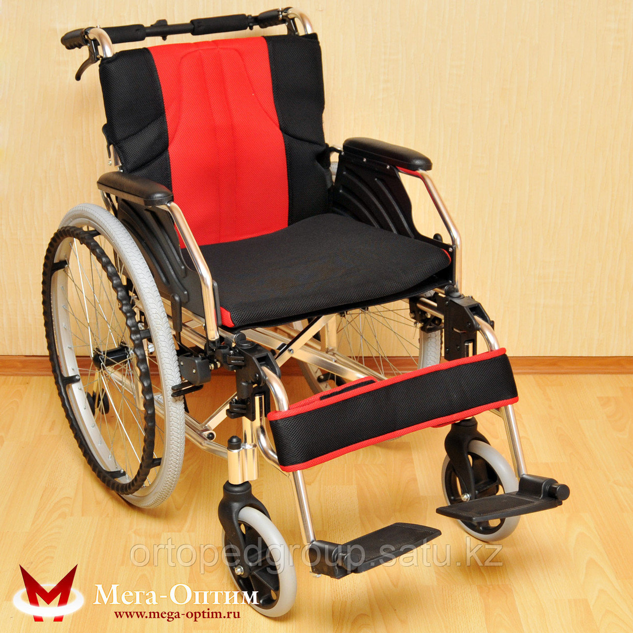 Инвалидное кресло-коляска алюминиевая - фото 1 - id-p2929440