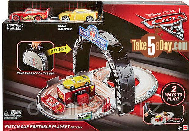 Игровой набор Тачки (Cars) «Трек» от "Mattel"