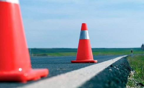 КОНУСЫ ДОРОЖНЫЕ