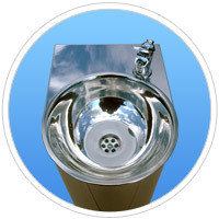 Питьевой фонтанчик (толщина стали 0,5 мм) кран