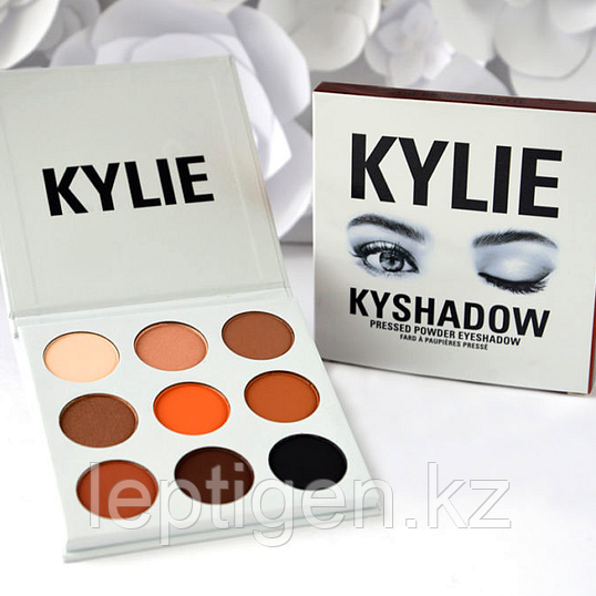 Палитра теней Kylie Kyshadow The Bronze Palette