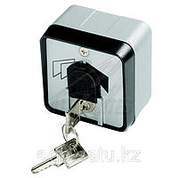 Ключ-выключатель с защитой цилиндра, накладной, фото 1