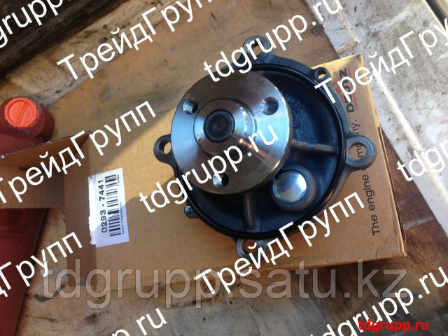 02937441 Водяной насос (помпа) Deutz