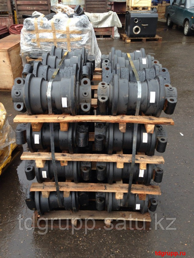 1181-00010 Каток опорный Volvo EC210B, EC240B