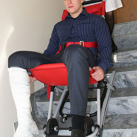 эвакуационное кресло для инвалидов