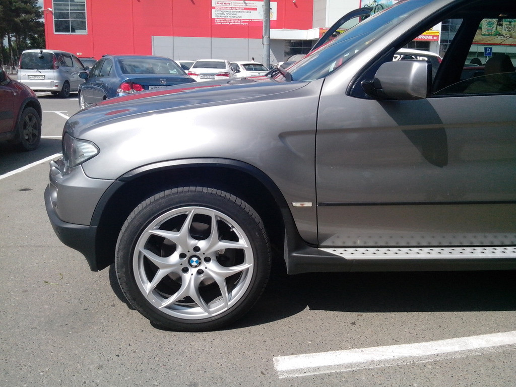 Расширители колесных арок BMW X5 E53