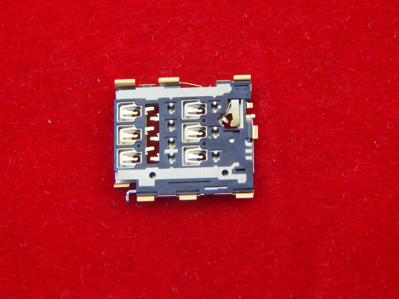 Разъемы для Nano-SIM-карт с автоматическим выталкиванием (14.5×13x1,2 мм) - фото 1 - id-p44691464