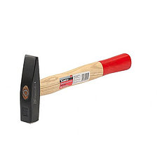 Молоток слесарный, 800 г, квадратный боек, деревянная ручка// MATRIX