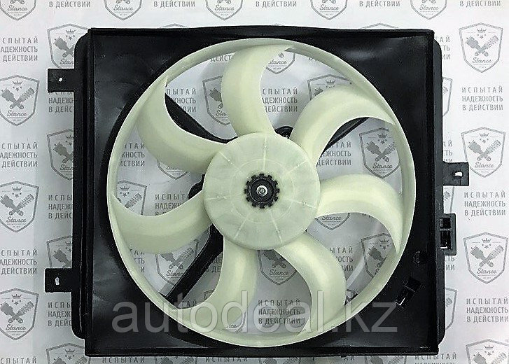 Диффузор с вентилятором правый Geely GC6 / Fan diffuser right side