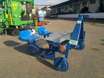 Рассадопосадочная машина AGRO-MAX 2хрядная, фото 2