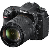 Фотоаппарат Nikon D7500 kit AF-S DX NIKKOR 18-140mm f/3.5-5.6G ED VR II