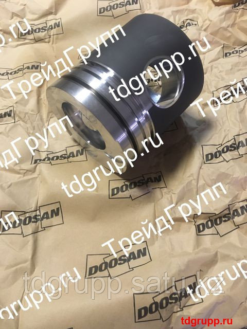 65.02501-0228B Поршень Doosan DE08Tis