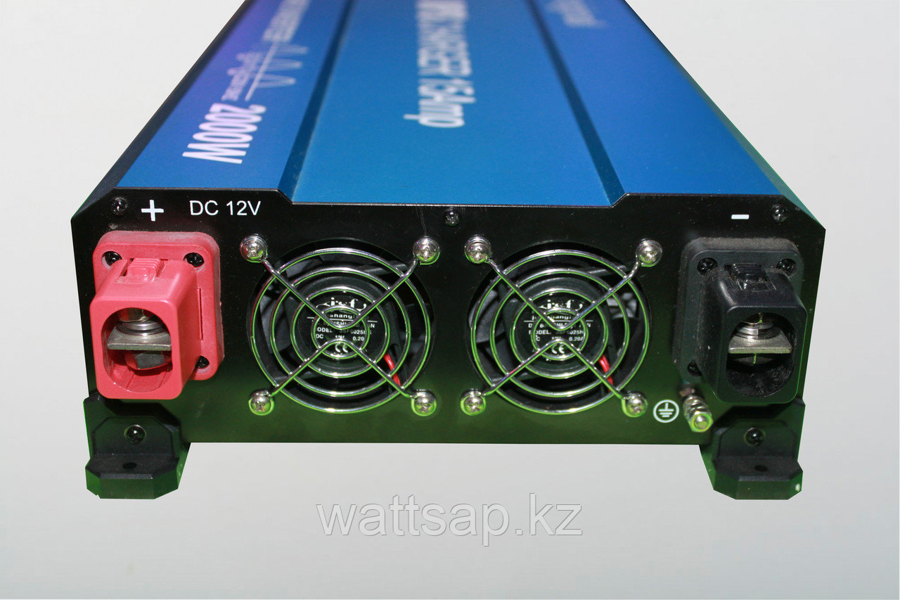 Инвертор 12 220 чистый синус Smart 2000W с функцией зарядки и UPS - фото 3 - id-p46051611