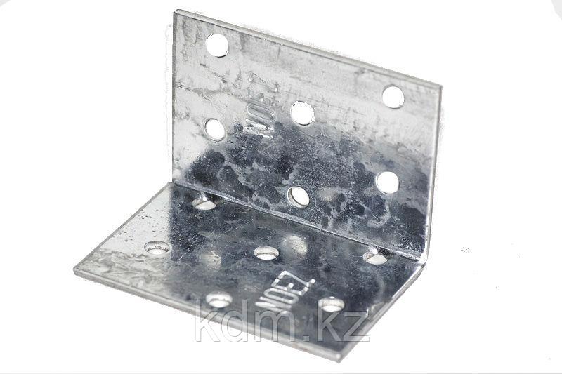 Крепежный угол равносторонний KUR-100х100х40 (50шт.)