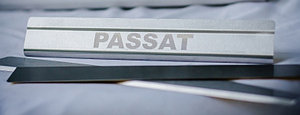 Накладки на пороги для Volkswagen Passat B7