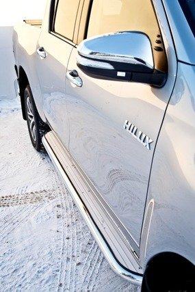 Пороги с площадкой D 60,3 Toyota Hilux Revo 15+