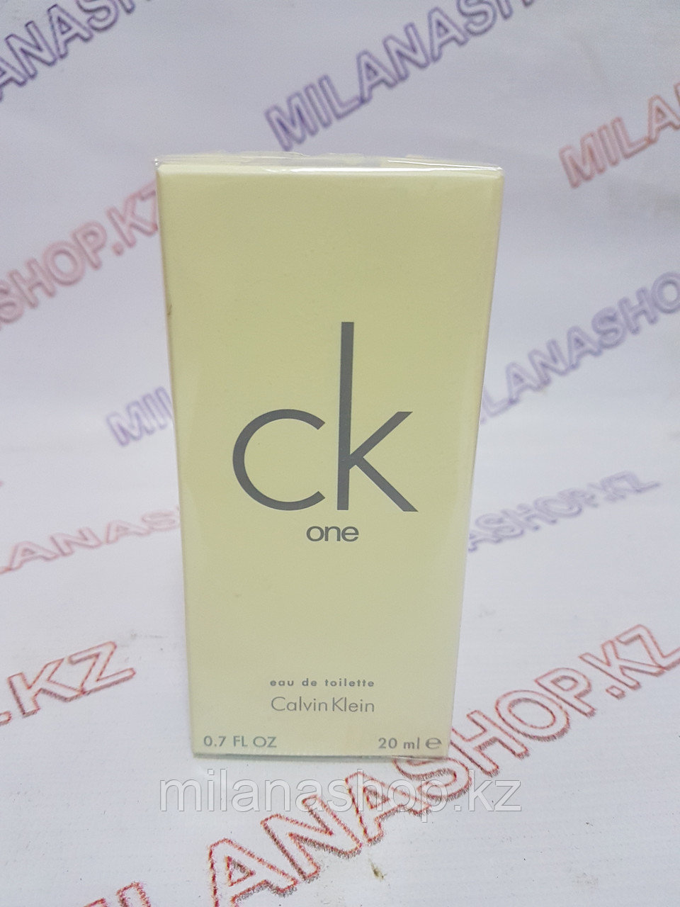 Calvin Klein CK One Мужские Мини ( 20 мг )