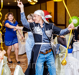 Даника Коллинз секс