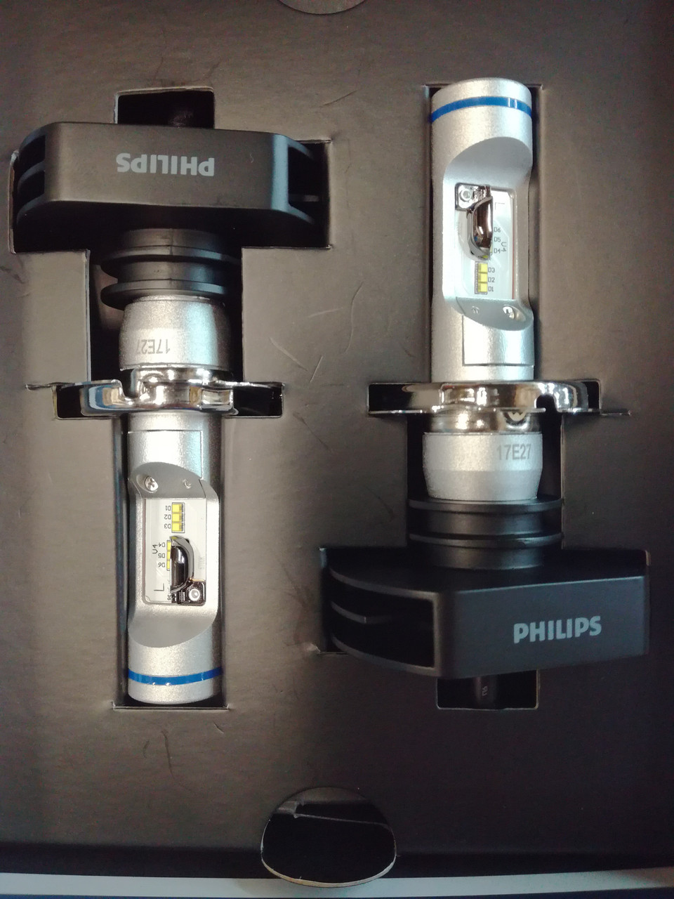 Светодиодные лампы H4 Philips X-Treme Ultinon - фото 2 - id-p46594546