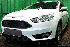 Защитно-декоративные решётки радиатора Ford Focus III (рестайлинг) 2014-