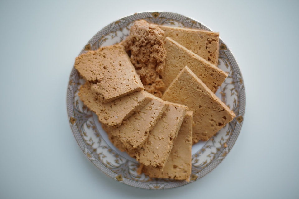 Ірімшік иісі бар вагинальды разряд Ірімшік иісі бар вагинальды разряд