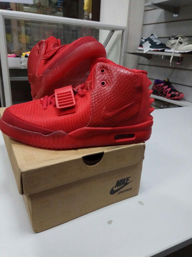 Nike Air Yeezy 2 (Kanye West) кроссовки красные