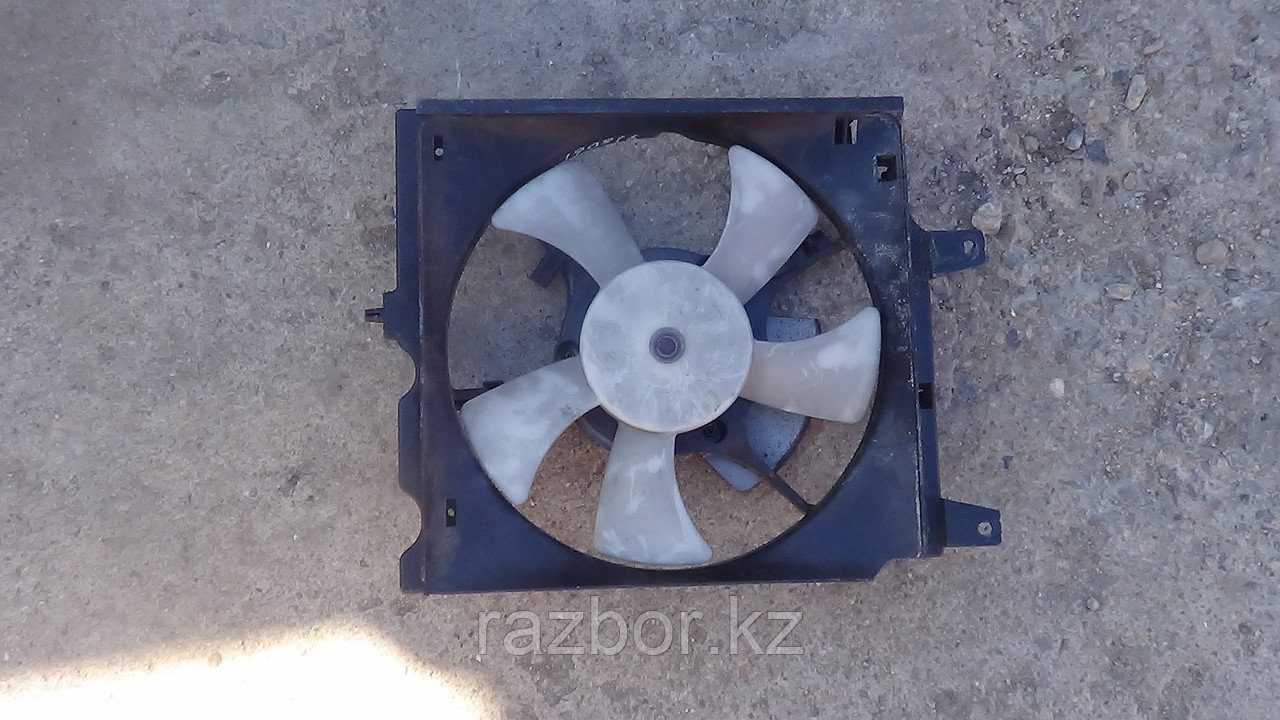Вентилятор радиатора Nissan Primera (10) - фото 1 - id-p46981642