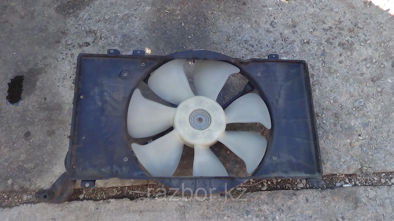 Вентилятор радиатора Toyota Aristo - фото 1 - id-p46981757