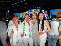 Эти фотографии с конвенции 4Life в Майами, 2013 г. Уже тогда трансфер фактор был распространен по всему миру, количество представителей с разных стран, принявших участие в майамской конвенции составило более 8000 человек.
