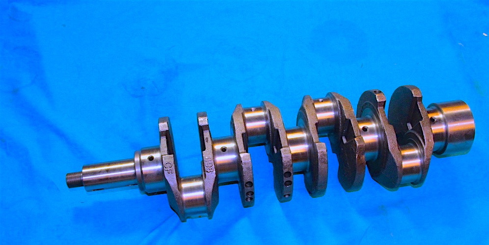 Вал коленчатый CA4D32-09 FAW