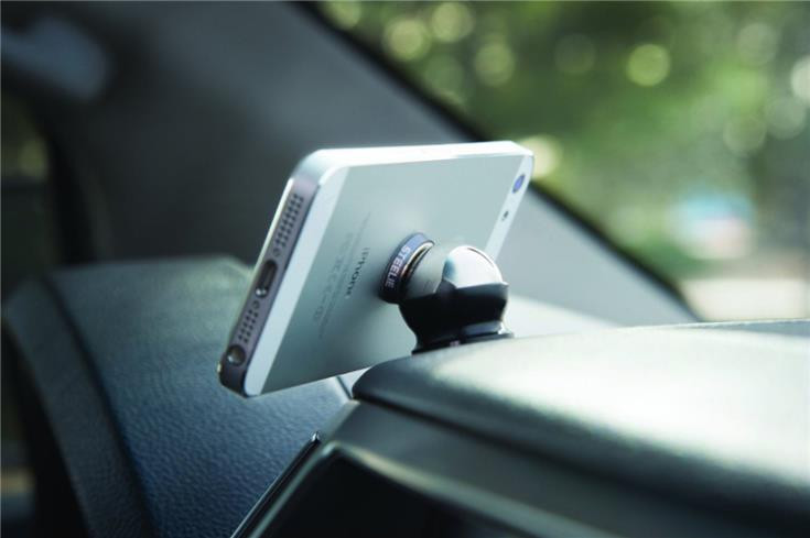 Магнитный автомобильный держатель для телефона и планшета. - фото 2 - id-p47385519