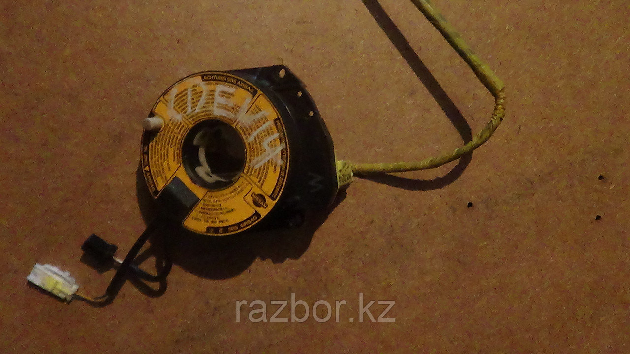 Подрулевой шлейф Nissan Bluebird (EU14)