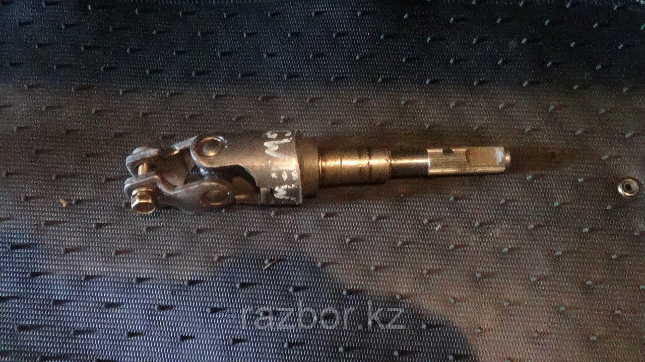 Рулевой карданчик Mazda Capella/626