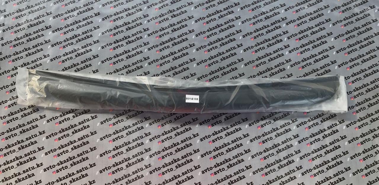 Мухобойка на AUDI	100(СЕЛЕДКА)	(1985-1991)