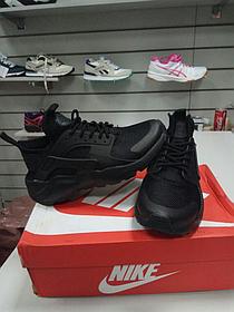 Кроссовки Nike Air Huarache черные