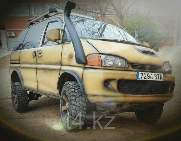 Mitsubishi Delica L400 (булка) шноркель- T4 - фото 1 - id-p47523384