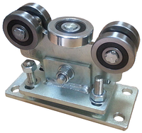 DG 75/5. Каретка средняя с 5 роликами с регулировочными отверстиями овальной формы.