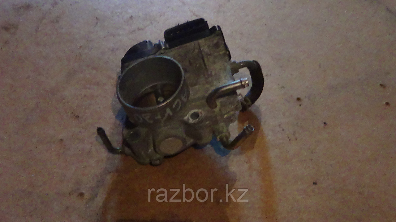 Дроссельная заслонка двигателя 2az Toyota Camry 30 (ACV30) - фото 1 - id-p47600278