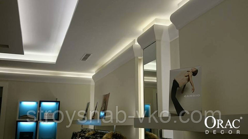 Плинтус потолочный Orac Decor в ассортименте
