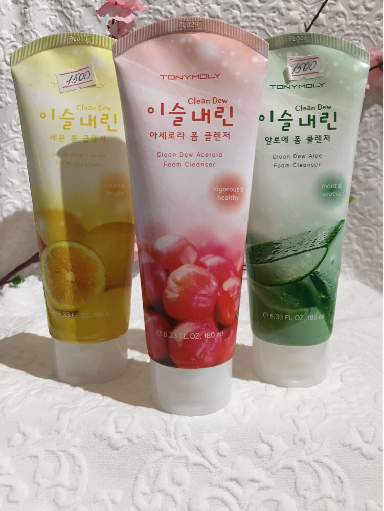 Пенка для умывания Tony Moly Clean Dew Foam Cleanser
