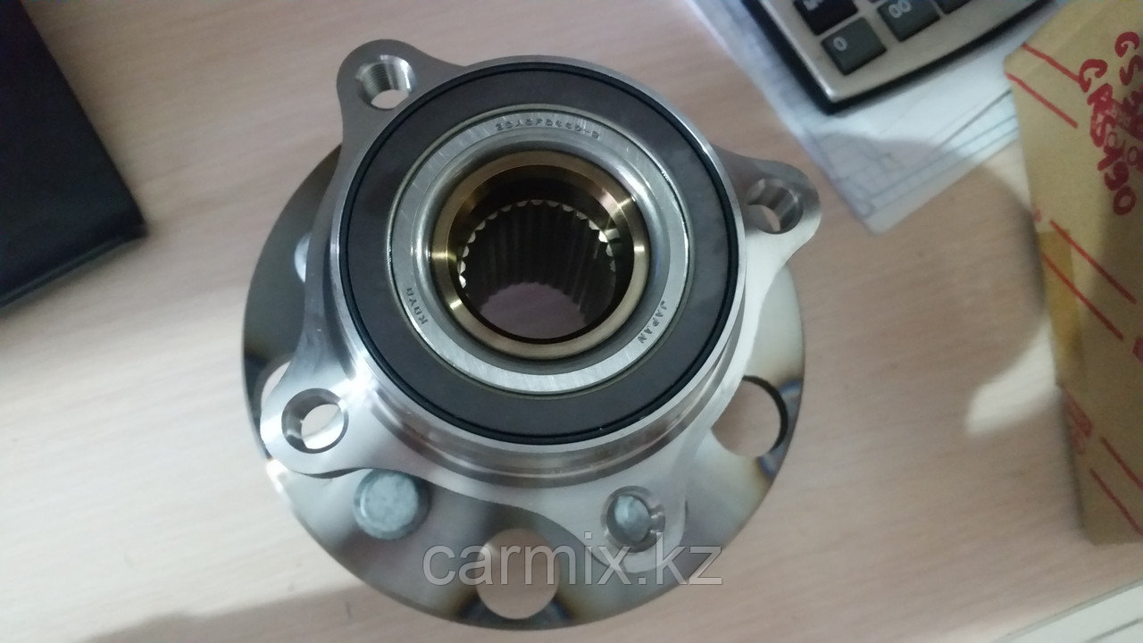 Ступица задняя правая в сборе Лексус GS300 GRS190, IS250, IS300