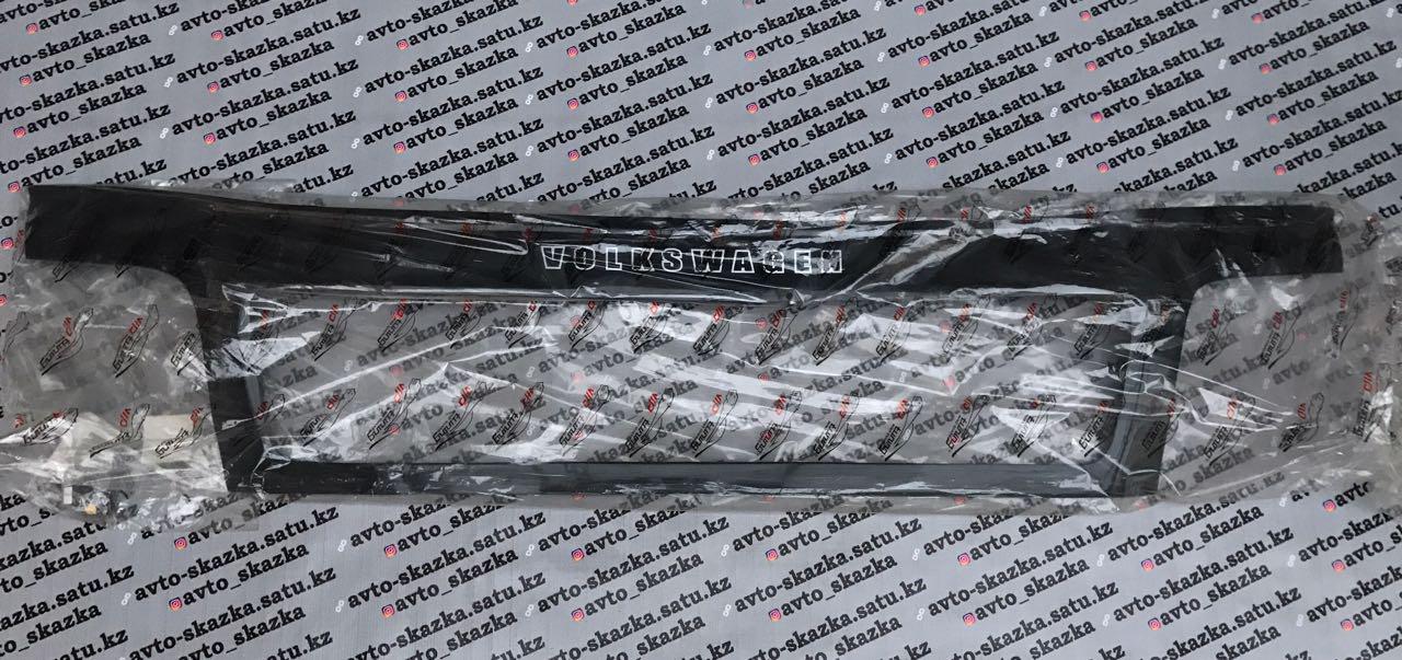 Мухобойка на VOLKWAGEN LT	(1996-2000)