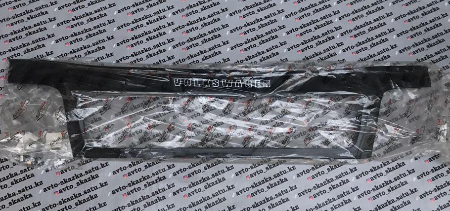 Мухобойка на VOLKWAGEN LT	(1996-2000), фото 1