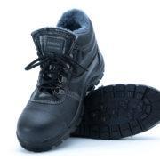 Зимняя спецобувь с МП