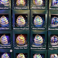 Стеклянные игрушки на ёлку Россия