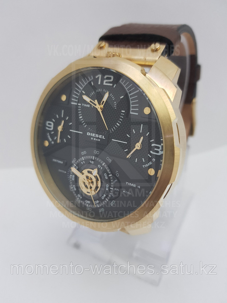 Мужские часы Diesel 4 TIME