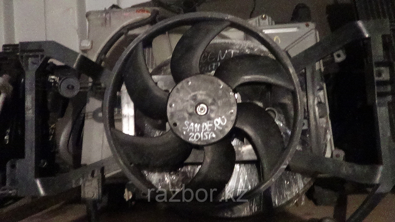 Вентилятор радиатора Renault Sandero II