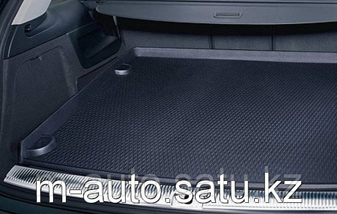 Коврик багажника на Mitsubishi Pajero 3/Митсубиши Паджеро 3 - фото 5 - id-p3156572